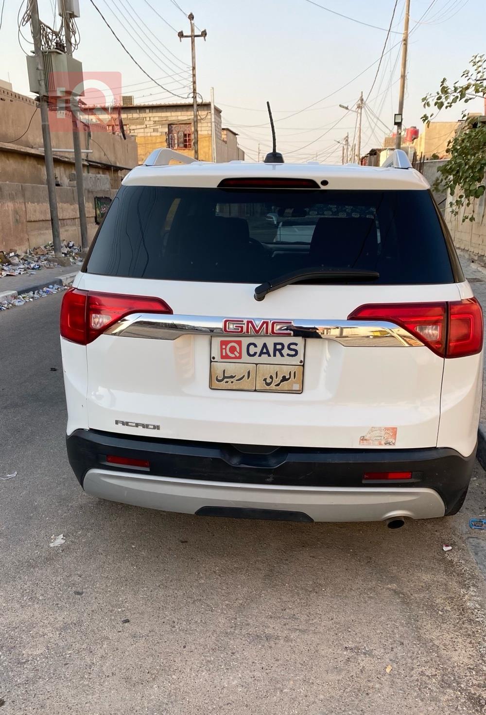 GMC Acadia